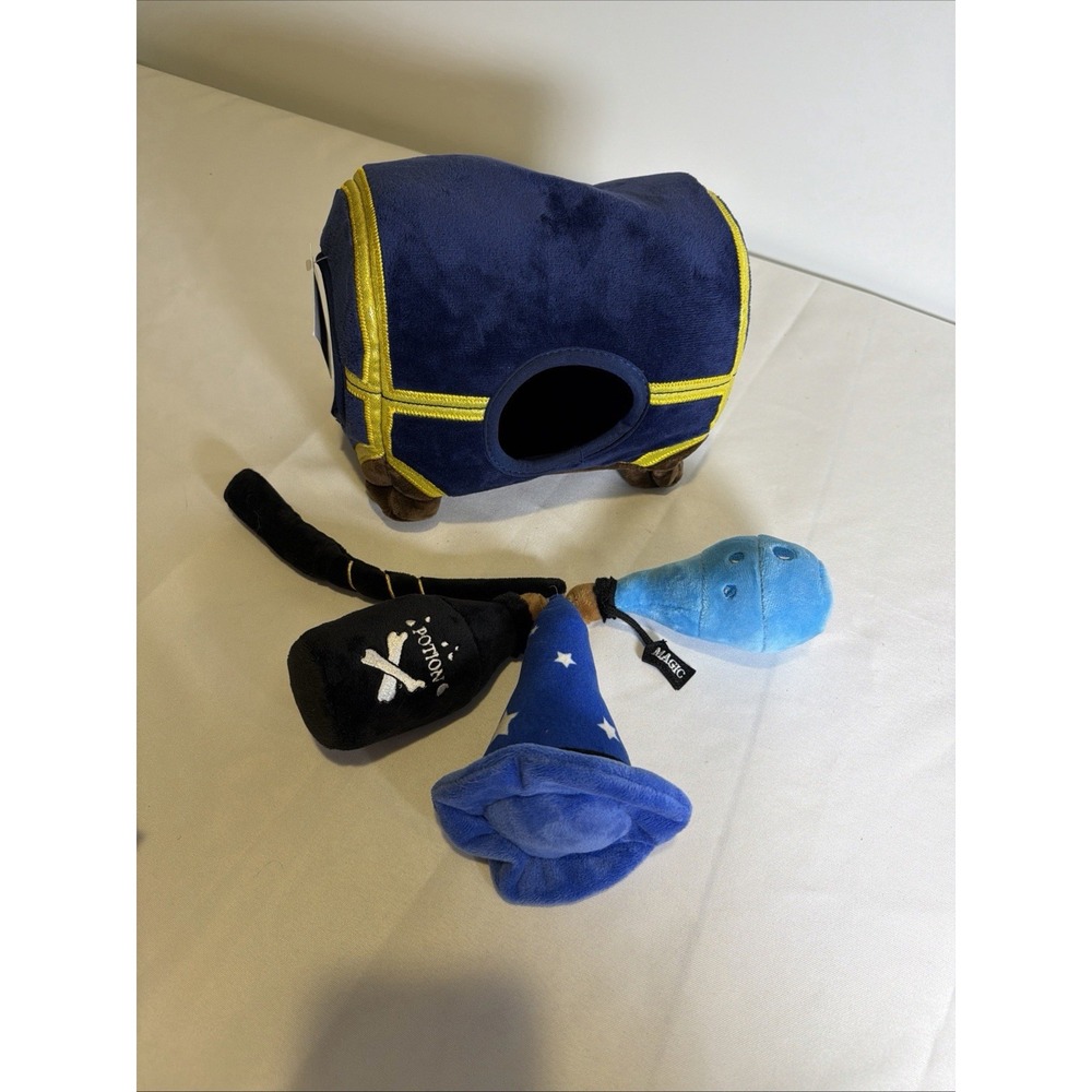 Frisco Magic Chest Plush Squeaky Dog Toy Hide & Seek Potion Wand Wizard Hat NWT